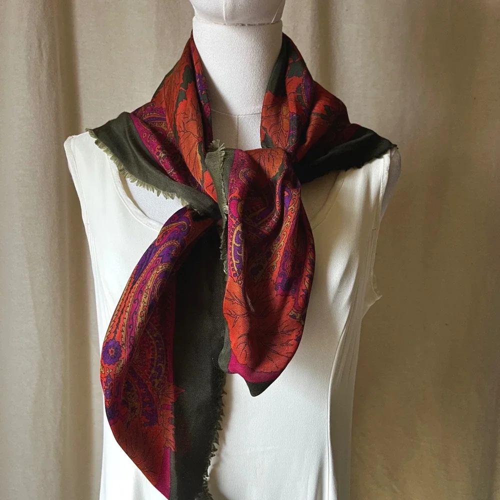 Vintage Donanni Italian Paisley Leaf Square Scarf 34x34 Green Red Purple